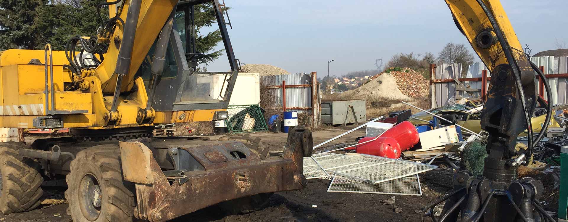 Transport de matériel BTP et manutention dans l'Ain et le Rhône